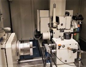 Studer S21 CNC grinder control panel and operator station